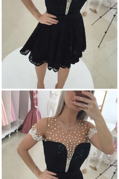 2019 A Line Scoop Short Sleeves Lace With Applique And Beads Homecoming Dresses