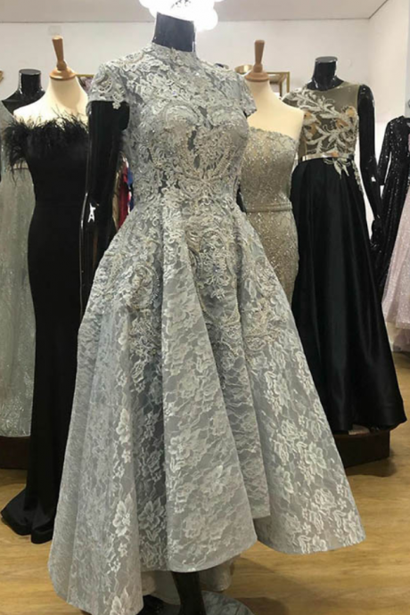 Spark Queen 2020 Elegant High Low Lace Evening Dress High Neck Cap Sleeve Appliques Beaded Formal Evening Gowns Robe De Soiree