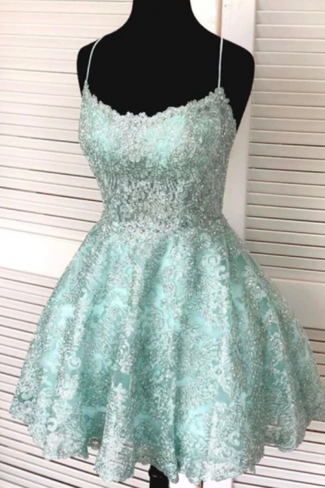 Spark Queen Green Sleeveless A-line V-neck Spaghetti-straps Mini Evening Dresses Party Dresses Tulle Applique Beaded Lace Homecoming Dress