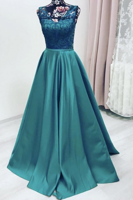 Elegant V Neck Green Lace Long Prom Dress, Green Lace Formal Graduation Evening Dress