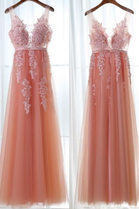 V-neckline Tulle With Lace Applique Formal Gown, Party Gown