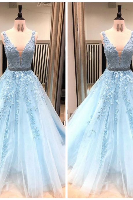 Appliques Long Tulle Prom Dresses,