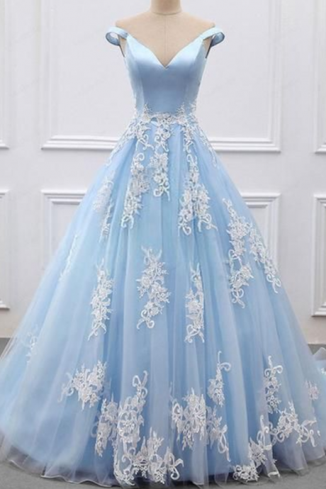 A-line Princess V Neck Sleeveless Appliques Long Prom Dresses