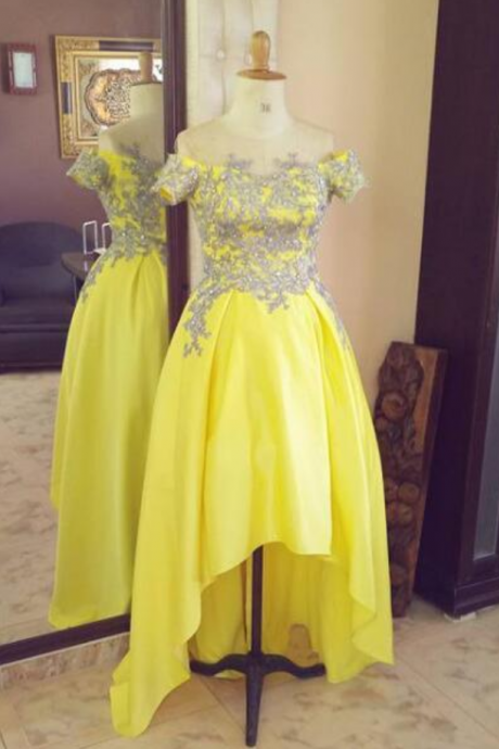 Yellow Ball Gown Satin Prom Dresses Off The Shoulder Appliques Evening Dress Formal Gowns Vestidos