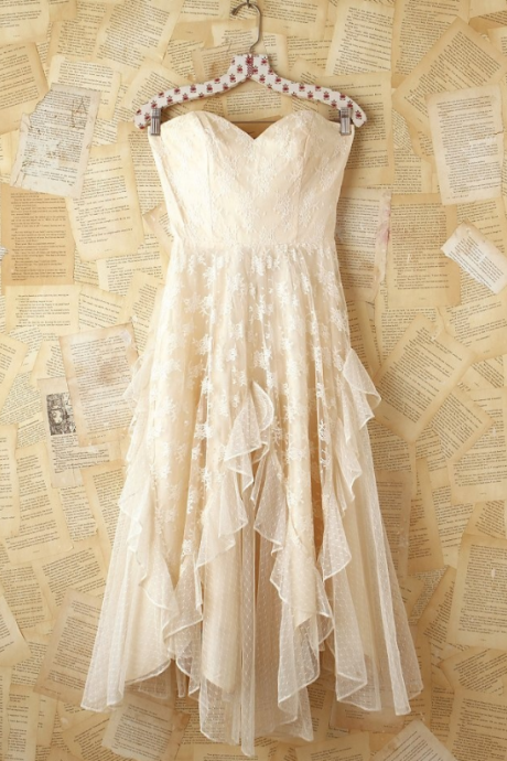 Beautiful Lace Short Prom Dress / Homecoming Dress