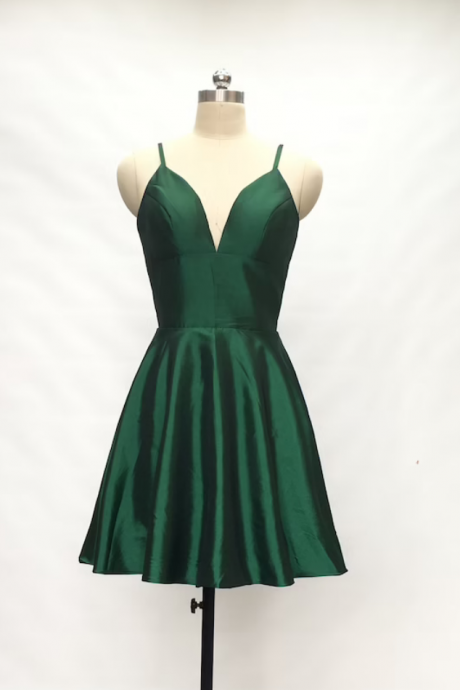 Bridesmaid Dresses,spaghetti Straps Emerald Taffeta Short Homecoming Dress
