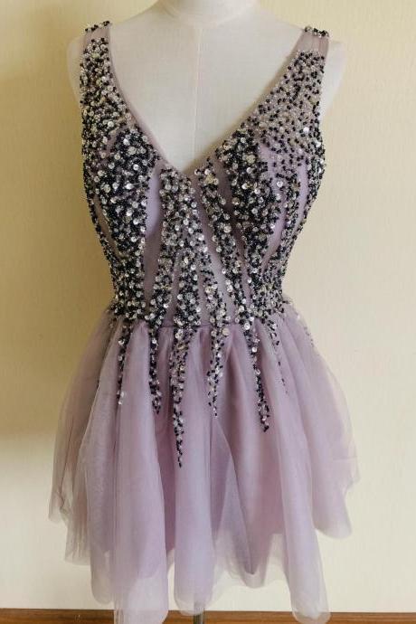 V-neck Prom Dress,gray Party Dress,short Homecoming Dress With Beads,queen Prom Unique