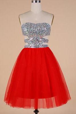 Sexy Sweetheart Prom Dress With Cutout, Elegant Red Homecoming Dresses, Crystal Beaded Simple Short Prom Dresses
