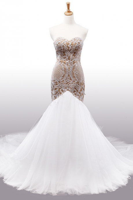 Strapless Sweetheart Lace Mermaid Wedding Dress With Champagne Gold Appliqués And Long Train