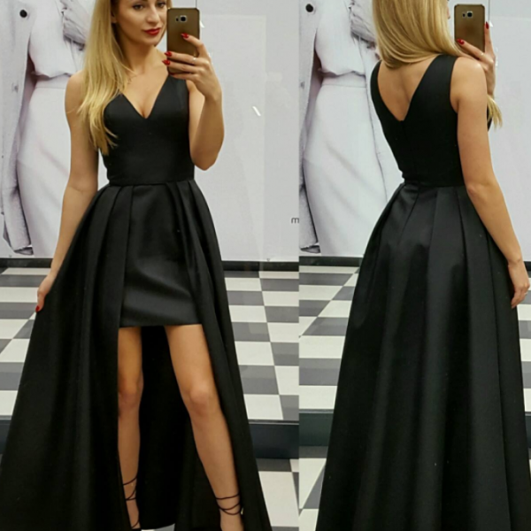 Plus Size  Hi-Low Prom Dress Illusion Neck Lace Top Modest Prom Dress with Sleeves main image 1