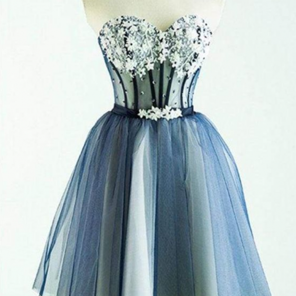 Pretty Tulle Appliques A Line White Short 16th Birthday Outfits Formal Homecoming Dress main image 0