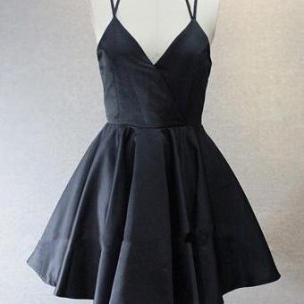 Simple Homecoming Dresses,V-neck Homecoming Dress,Sleeveless Homecoming Dresses,Short Prom Dresses.Black Homecoming Dresses,Spaghetti Straps Prom Dresses
