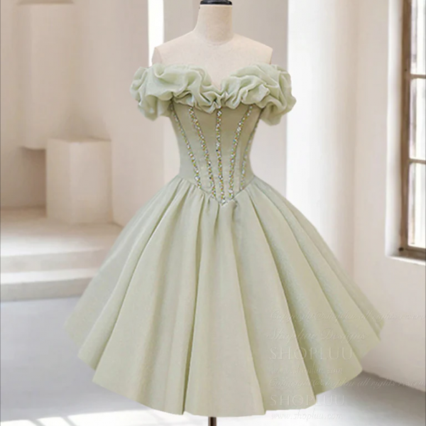 A-Line Off Shoulder Organza Green Short Prom Dress,Cute Homecoming Dress with Beads